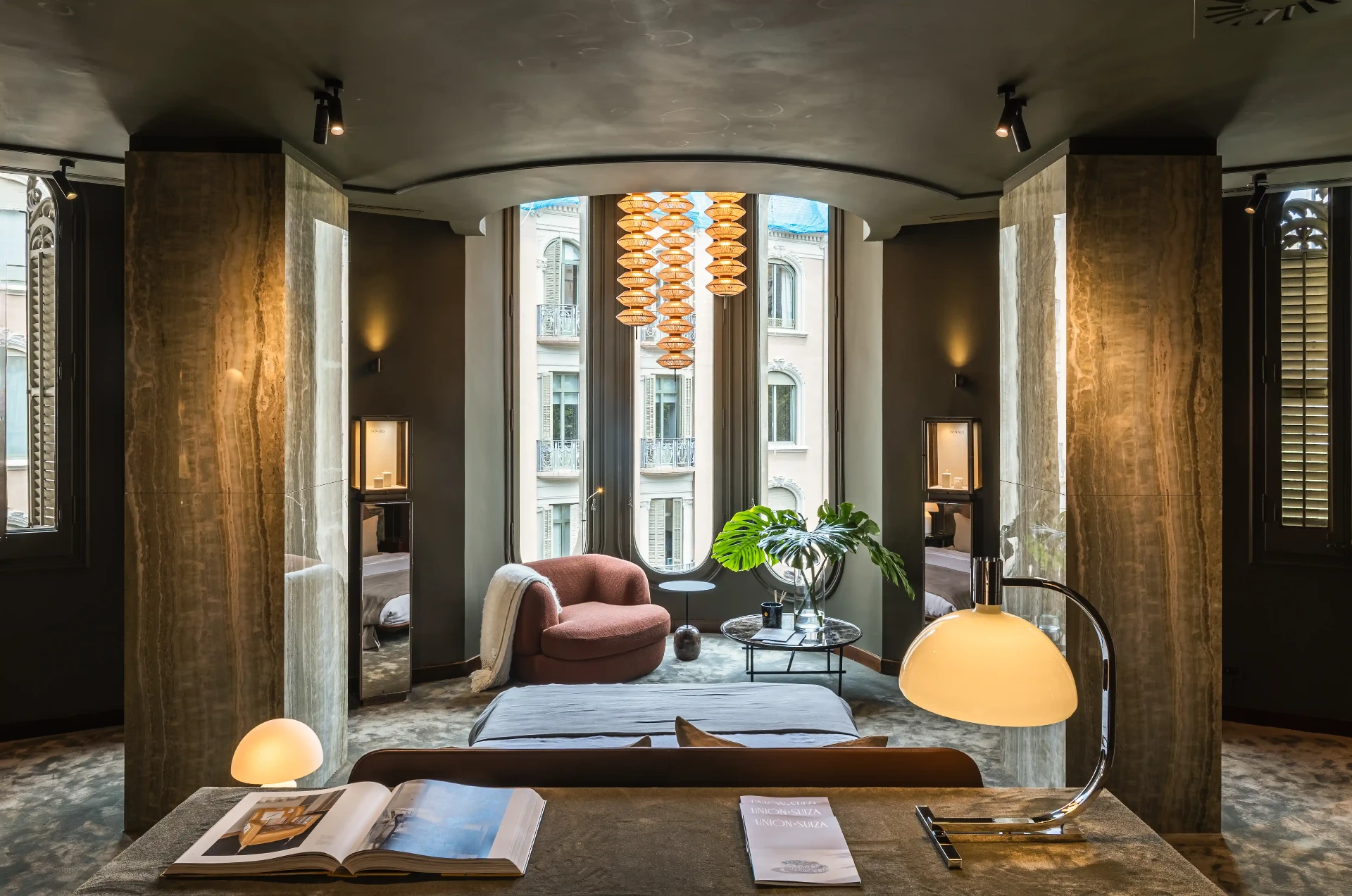Fotografía corporativa en Barcelona: interiorismo de showroom de lujo en Passeig de Gràcia