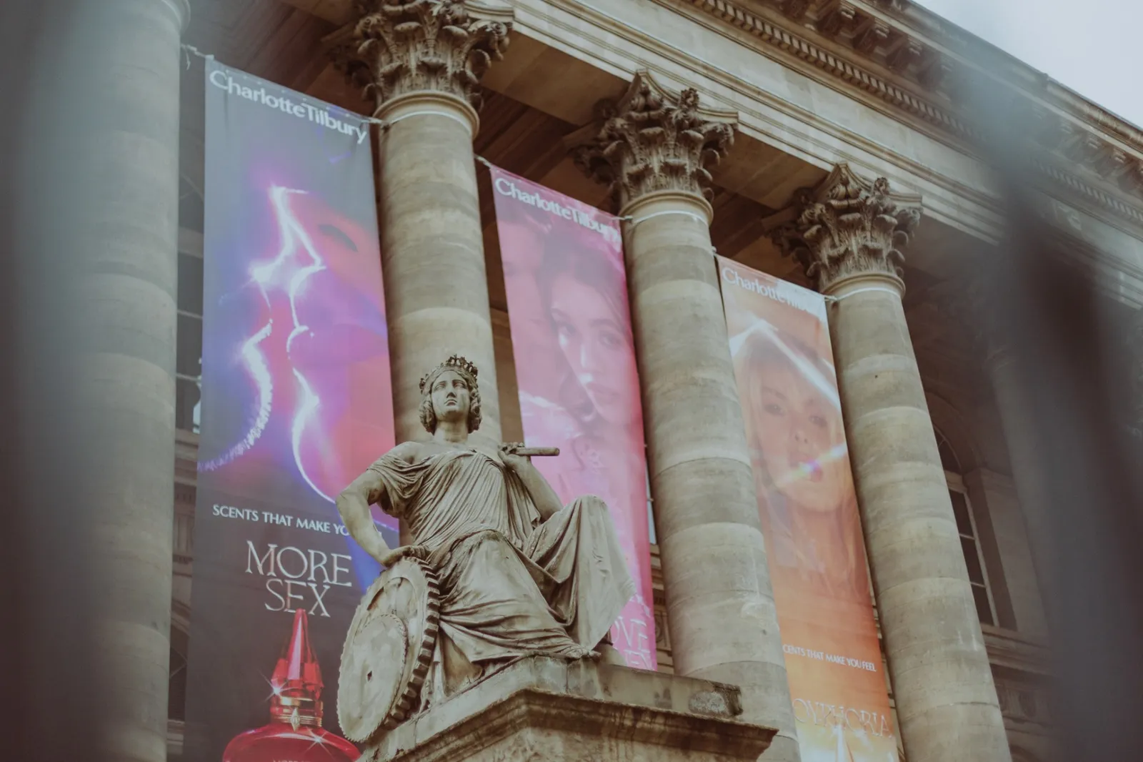 Charlotte Tilbury's European Event París — 2